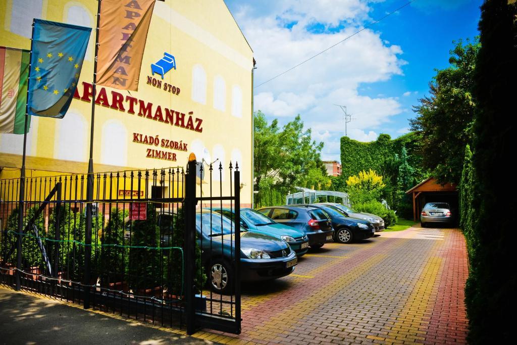 Bl Luxus Apartman Segedyn Zewnętrze zdjęcie
