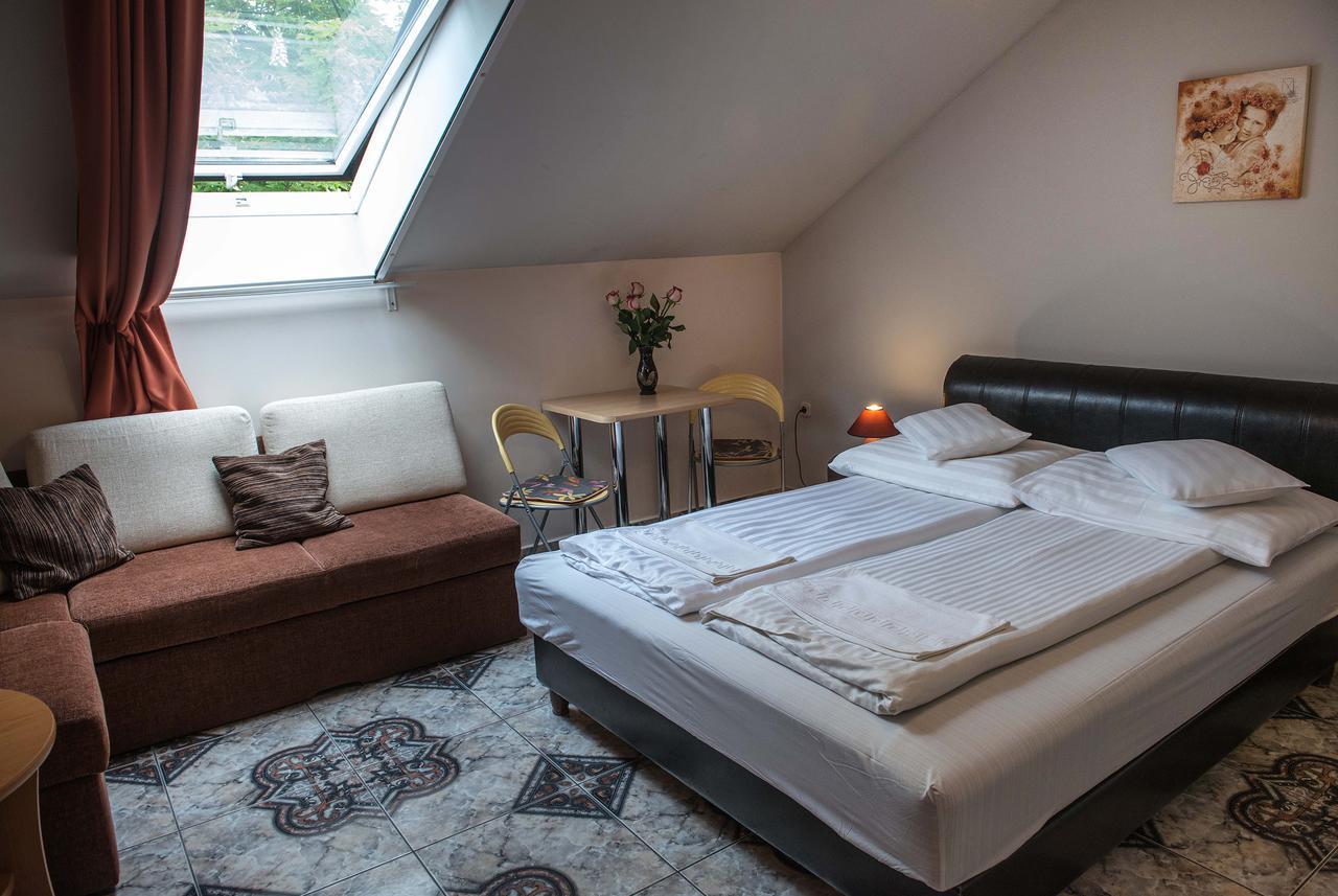 Bl Luxus Apartman Segedyn Zewnętrze zdjęcie